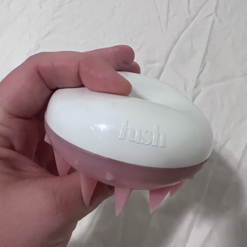 Hush Hair scrubber 🌸